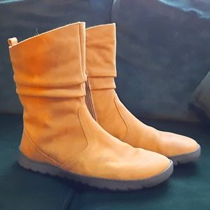 Groundies Odessa GX1 Zero Drop Natural/Barefoot Boots w/ Plush Sheepskin Lining